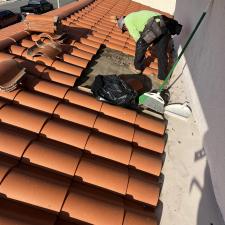 Highly-Rated-Gilbert-Roofing-Company-Impresses-Home-Owner 1